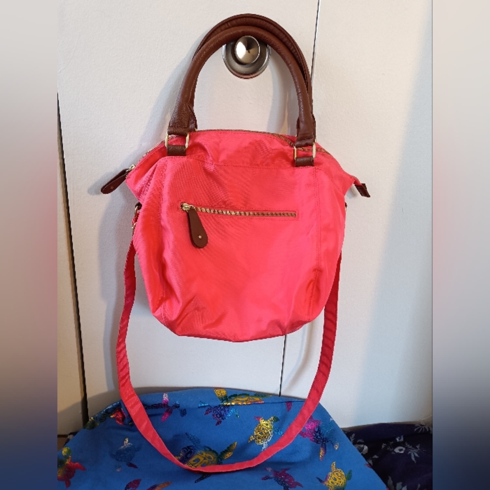 Bright Old Navy Nylon Pink With Brown Leather Accents Shoulder/Crossbody Handbag